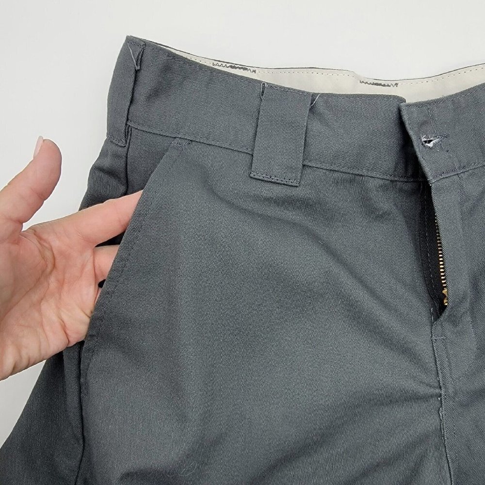 Dickies Flex Cargo Shorts Mens 30 Relaxed Fit Gray Pockets Twill Workwear - Picture 7 of 16